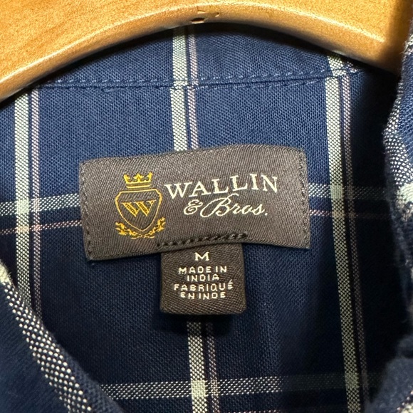 Wallin & Bros Short Sleeve Button Down Collared Shirt - Men’s Size Medium - Picture 3 of 3